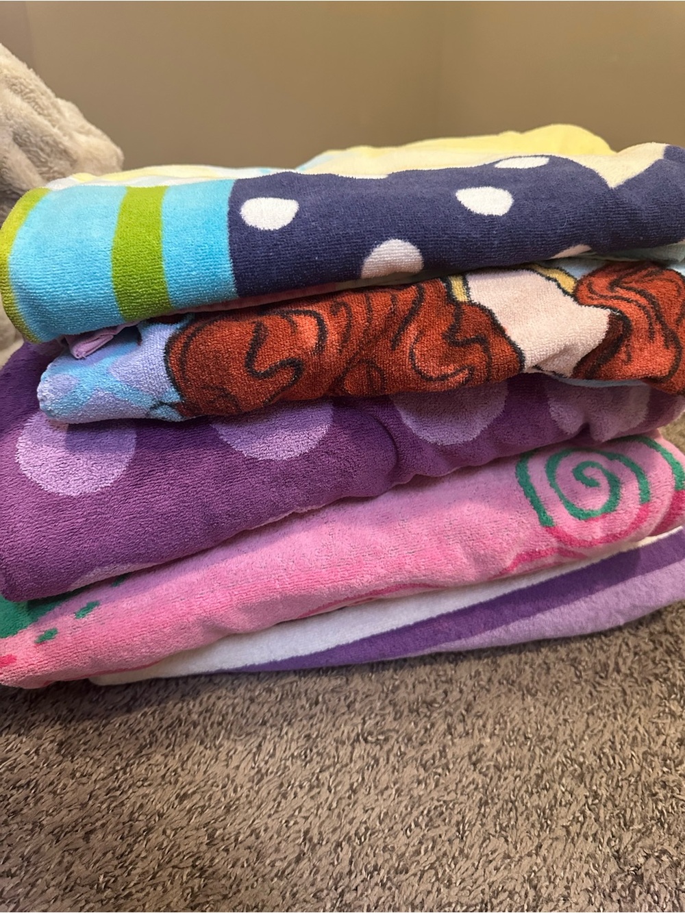 6 beach towels